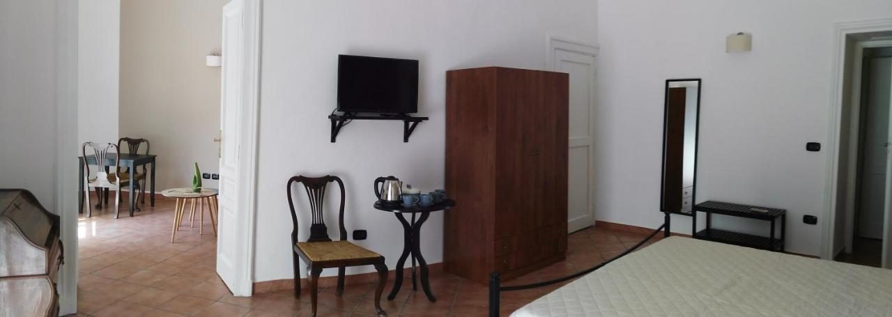 'na Siesta Bed & Breakfast *